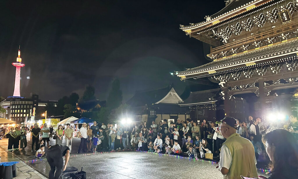 京都夜市の様子