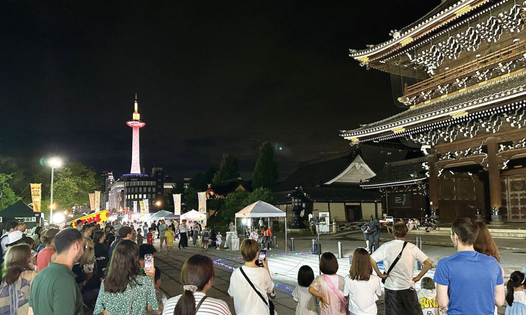 京都夜市の様子