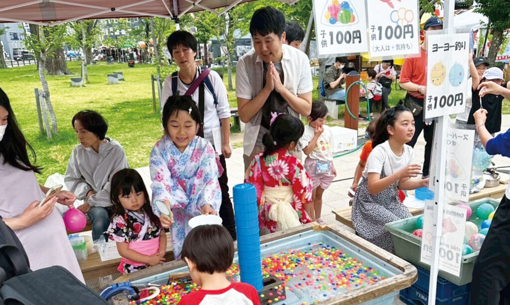 京都夜市の様子