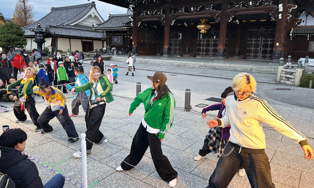 京都夜市の様子